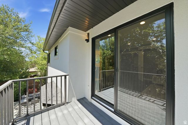 2320 E CAPRICE CT, Holladay, UT 84124