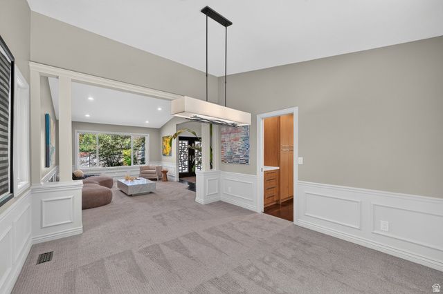2320 E CAPRICE CT, Holladay, UT 84124