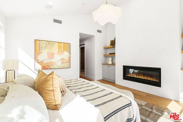 12426 Woodgreen Street, Los Angeles, CA 90066