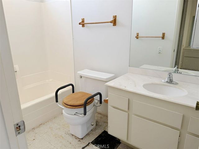 26430 Harrisburg, Sun City, CA 92586