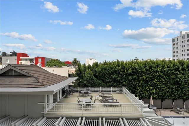 7250 Franklin 311, Los Angeles, CA 90046