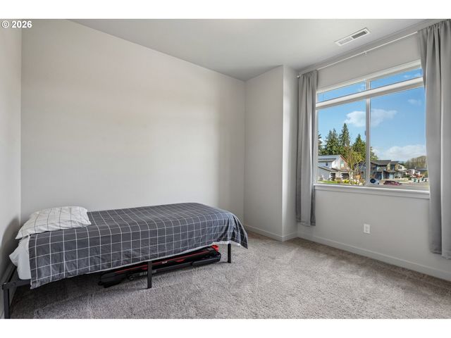 8430 Ne 50TH Ct, Vancouver, WA 98665