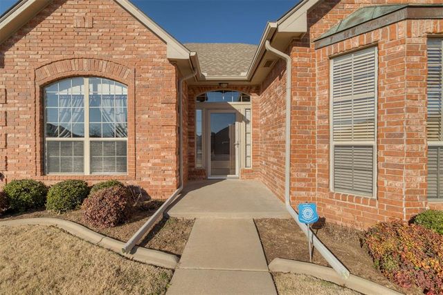10717 NW 37th Street, Yukon, OK 73099