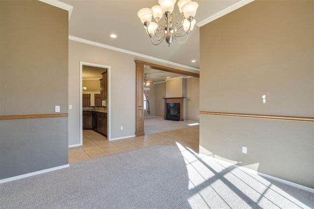 10717 NW 37th Street, Yukon, OK 73099