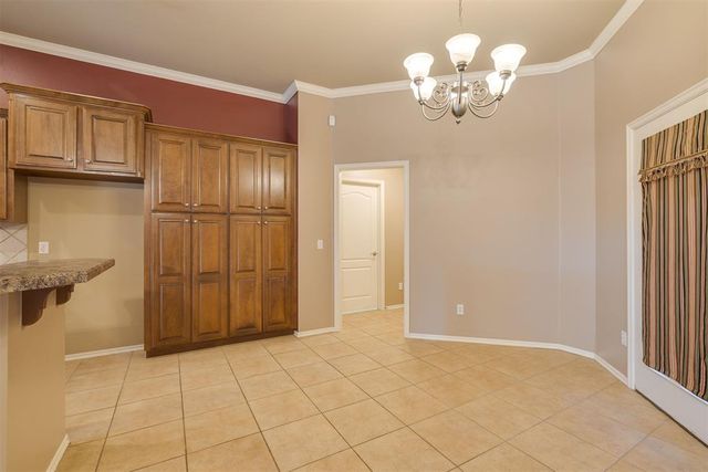 10717 NW 37th Street, Yukon, OK 73099