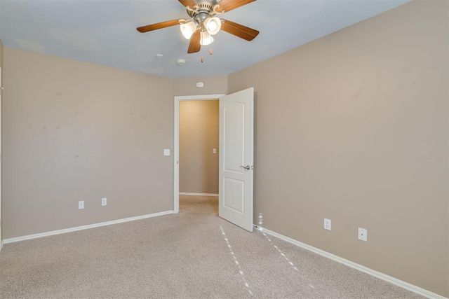 10717 NW 37th Street, Yukon, OK 73099