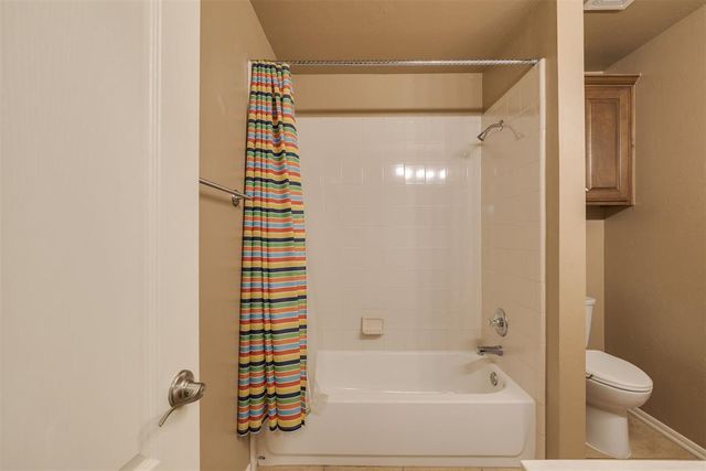 10717 NW 37th Street, Yukon, OK 73099