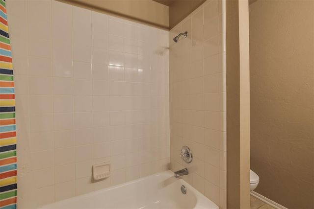 10717 NW 37th Street, Yukon, OK 73099