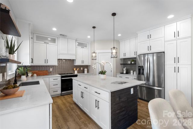 6610 Blackwood Lane, Waxhaw, NC 28173