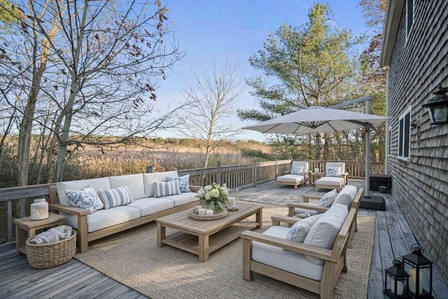 18 Franklin Hunt Rd, Rockland, MA 02370