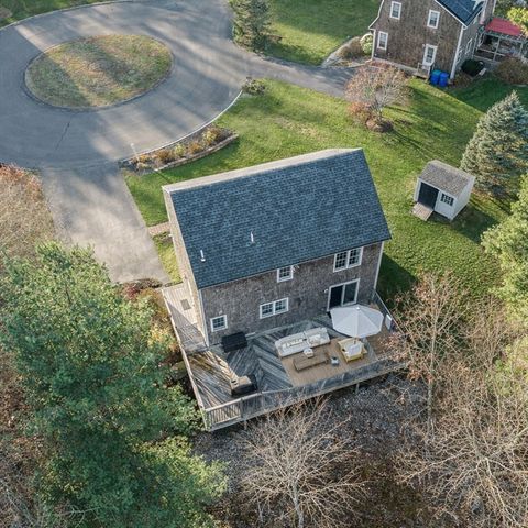 18 Franklin Hunt Rd, Rockland, MA 02370