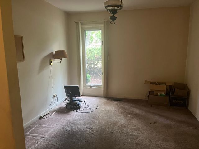 1430 Stonebridge Trail 1-1, Wheaton, IL 60189