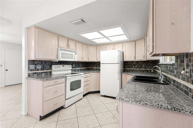 8491 SW 109TH STREET, Ocala, FL 34481