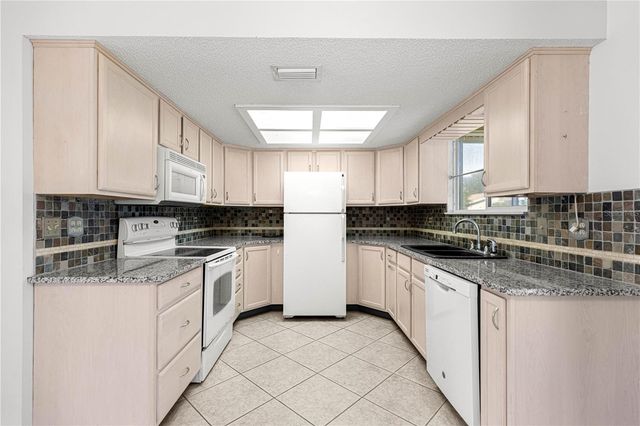 8491 SW 109TH STREET, Ocala, FL 34481