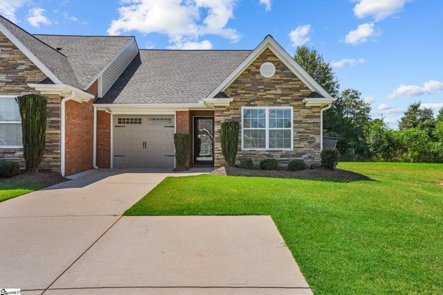 340 Amelia Springs Lane, Moore, SC 29369