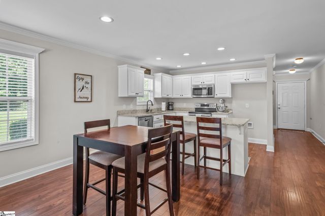 340 Amelia Springs Lane, Moore, SC 29369