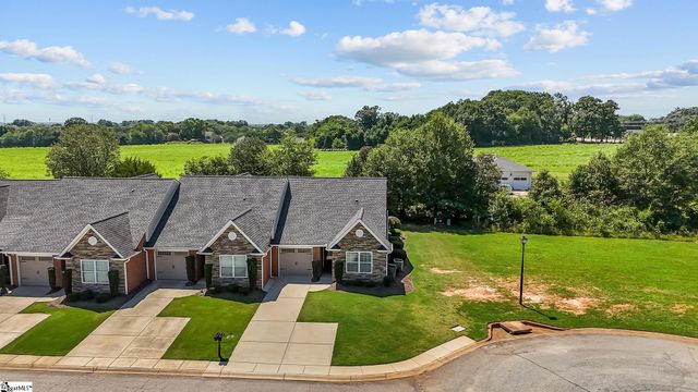 340 Amelia Springs Lane, Moore, SC 29369