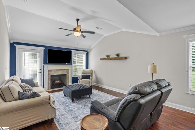 340 Amelia Springs Lane, Moore, SC 29369