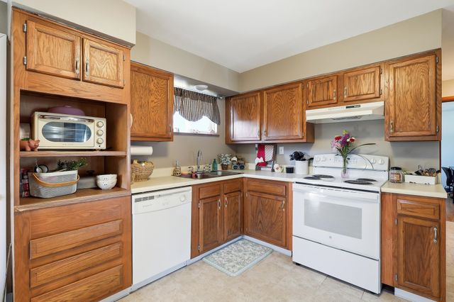 79 Pinedale Drive, Huntington, WV 25705