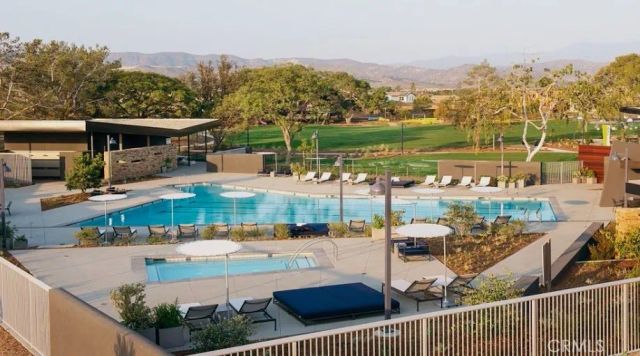 118 Pansy, Irvine, CA 92618