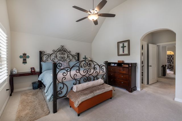 1207 Harris Hawk Way, Arlington, TX 76005