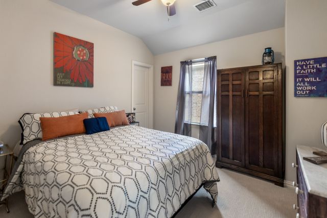 1207 Harris Hawk Way, Arlington, TX 76005