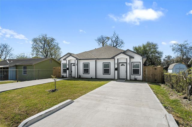 142 Calloway Street A, Houston, TX 77029