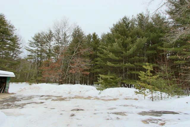 101 Page Road, Litchfield, NH 03052