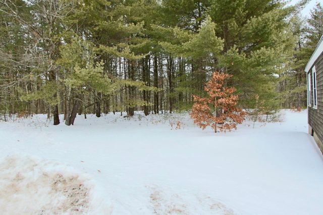 101 Page Road, Litchfield, NH 03052