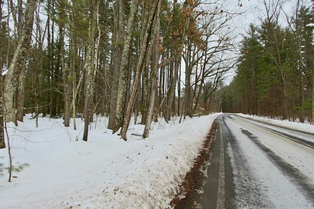 101 Page Road, Litchfield, NH 03052