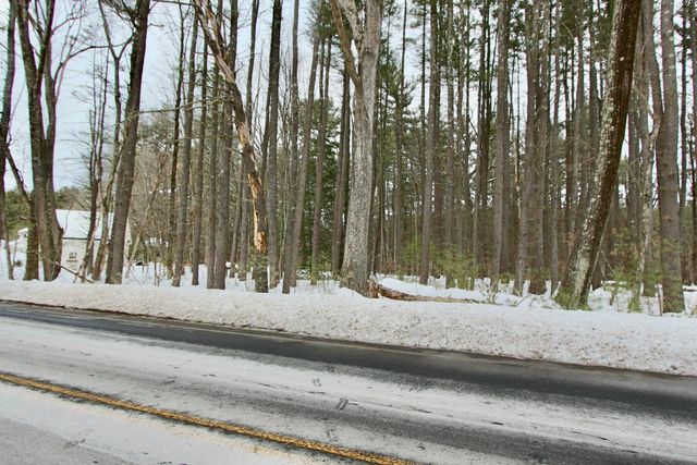 101 Page Road, Litchfield, NH 03052