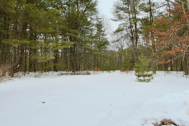 101 Page Road, Litchfield, NH 03052