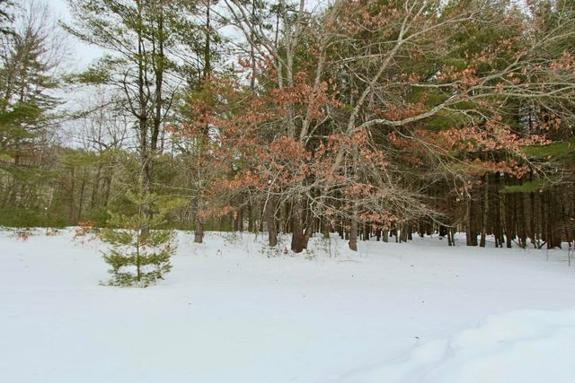 101 Page Road, Litchfield, NH 03052