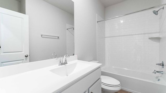 2417 Seaglass Terrace Drive, Katy, TX 77493