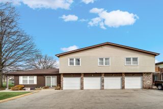 19532 116th Avenue D, Mokena, IL 60448