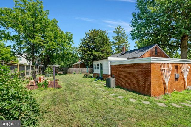 6806 SMITHWAY DR, Alexandria, VA 22307