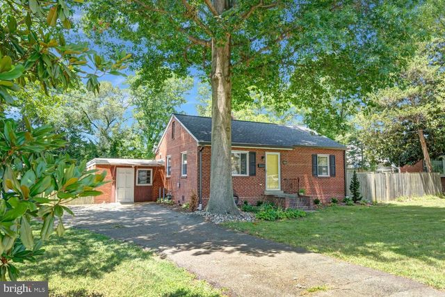 6806 SMITHWAY DR, Alexandria, VA 22307