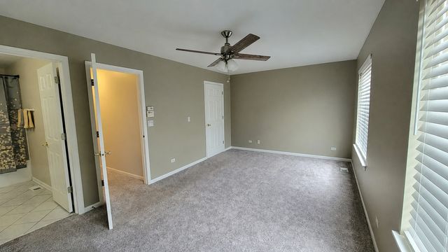11S505 Rachael Court, Willowbrook, IL 60527