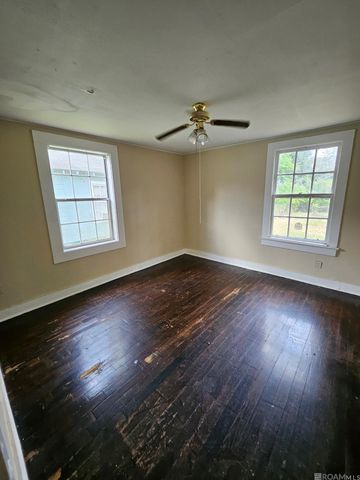 5108 Clayton St, Baton Rouge, LA 70805