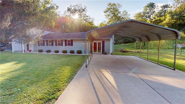 8908 Southern Highway, Rockport, WV 26169