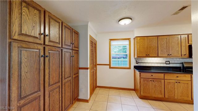 8908 Southern Highway, Rockport, WV 26169