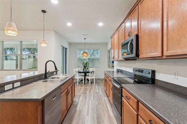 11943 VERRAZANO DRIVE, Orlando, FL 32836