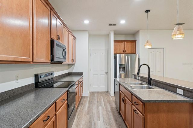 11943 VERRAZANO DRIVE, Orlando, FL 32836