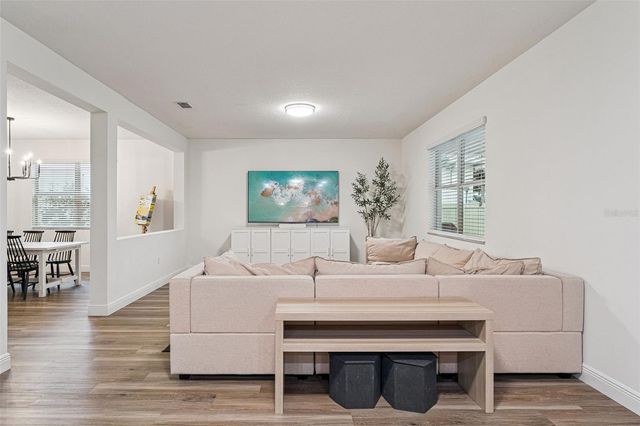 11943 VERRAZANO DRIVE, Orlando, FL 32836