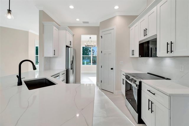 17557 NINTH STREET, Montverde, FL 34756