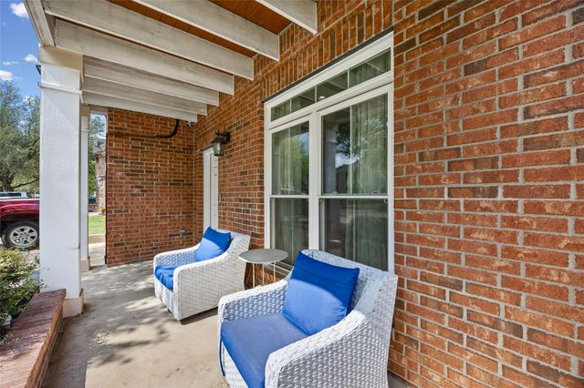 800 Windsor Hills DR, Pflugerville, TX 78660