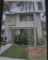 9752 NW 37th Street 7g, Sunrise, FL 33351