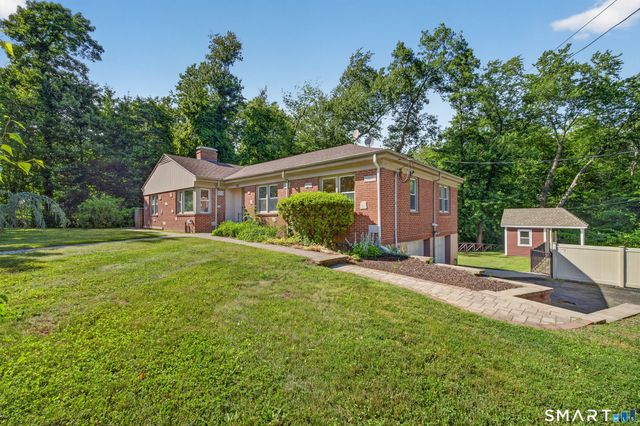 659 West Woods Road, Hamden, CT 06518