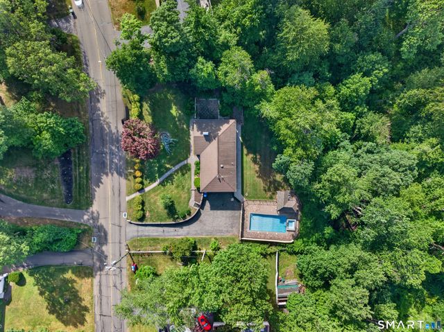 659 West Woods Road, Hamden, CT 06518
