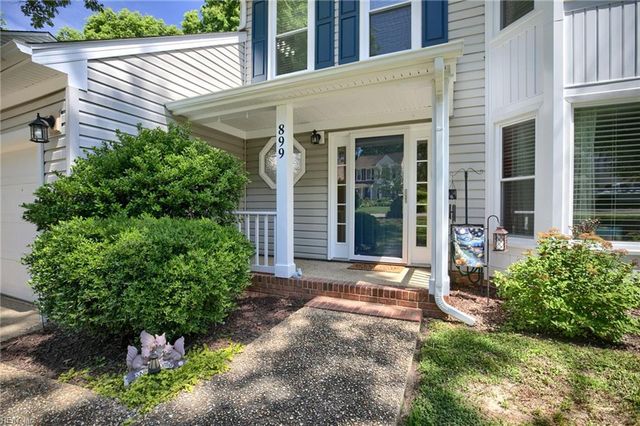 899 Eastnor CT, Newport News, VA 23608